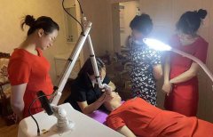 超皮秒去黃褐斑設(shè)備多少錢一臺？美容院祛黃褐斑儀器價格_祛黃褐斑機器